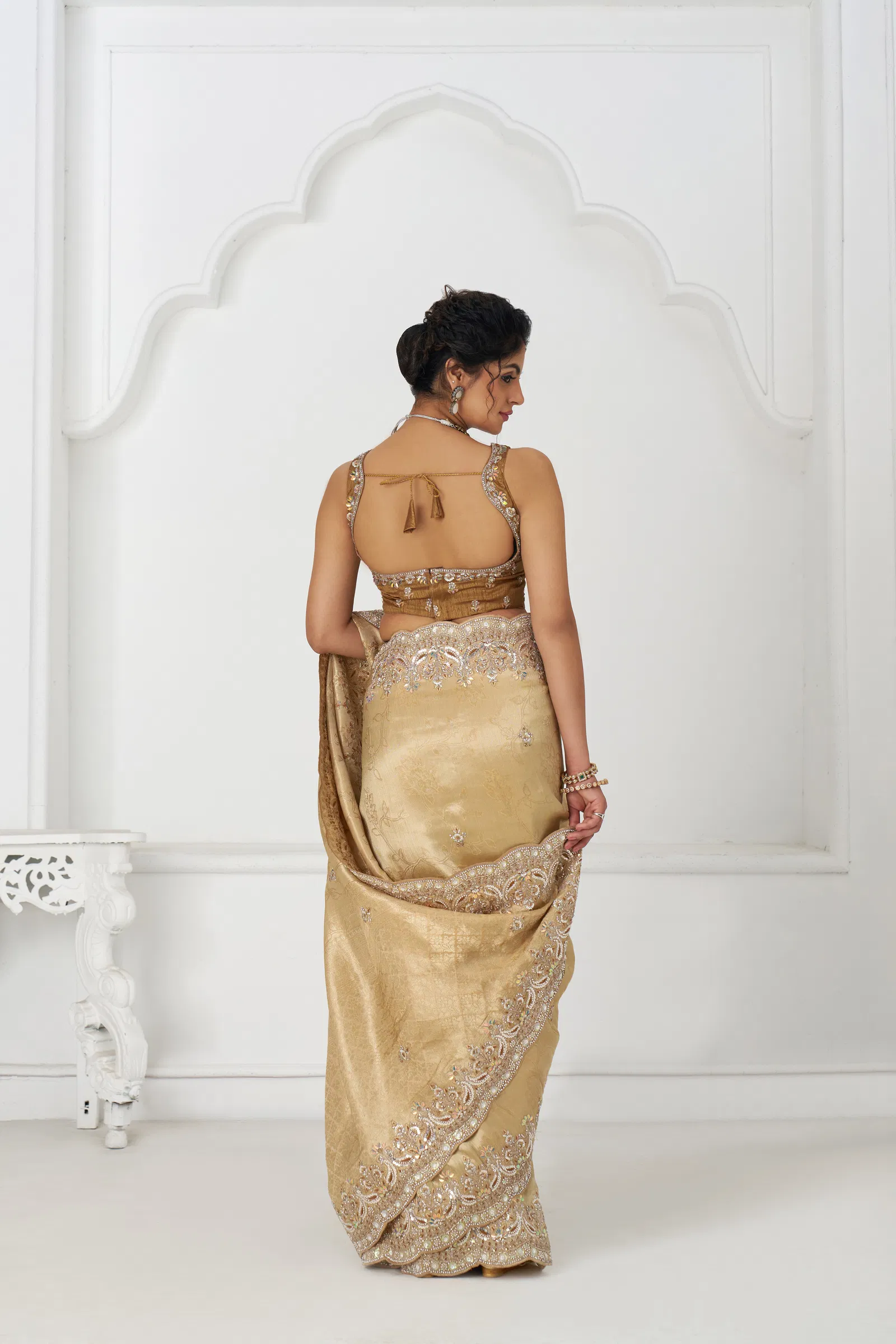 Kf 101 Golden Pure Dola Viscouse Silk Saree Wholesaler In Delhi
